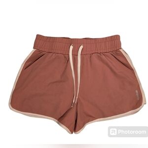 Women's Reebok Athletic Shorts Size M Dusty Rose/Light Pink built on Panties